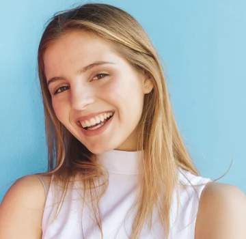 smiling-portrait-beautiful-young-woman-looking-camera